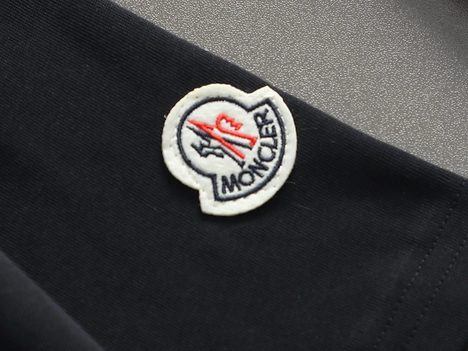 MONCLER/ 280 T 🪡 LOGO Quality Versatile Quality : Black.White.Gray.Blue Size：XS-L